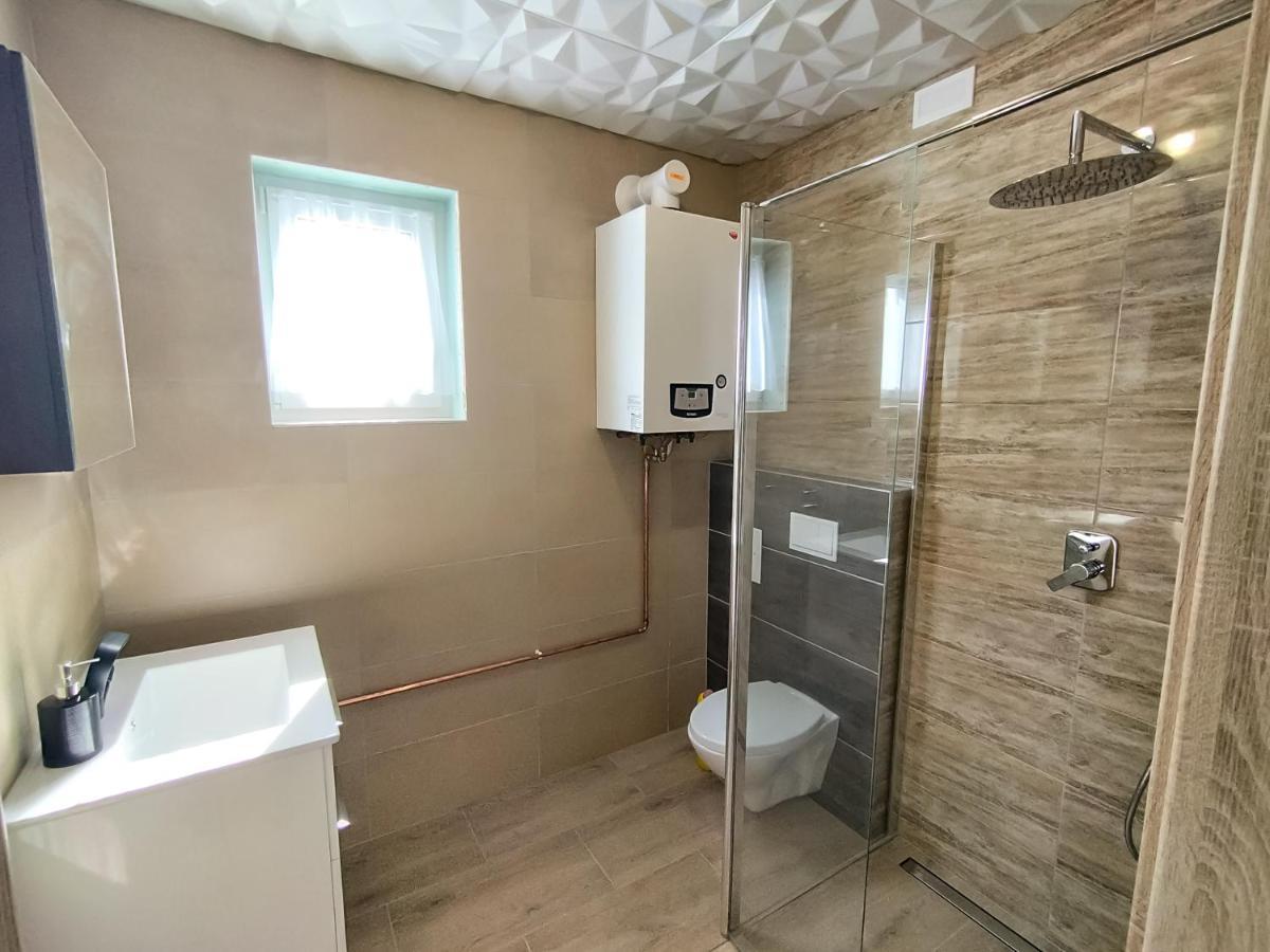 Ozzi Land Resort Sobącz Екстериор снимка