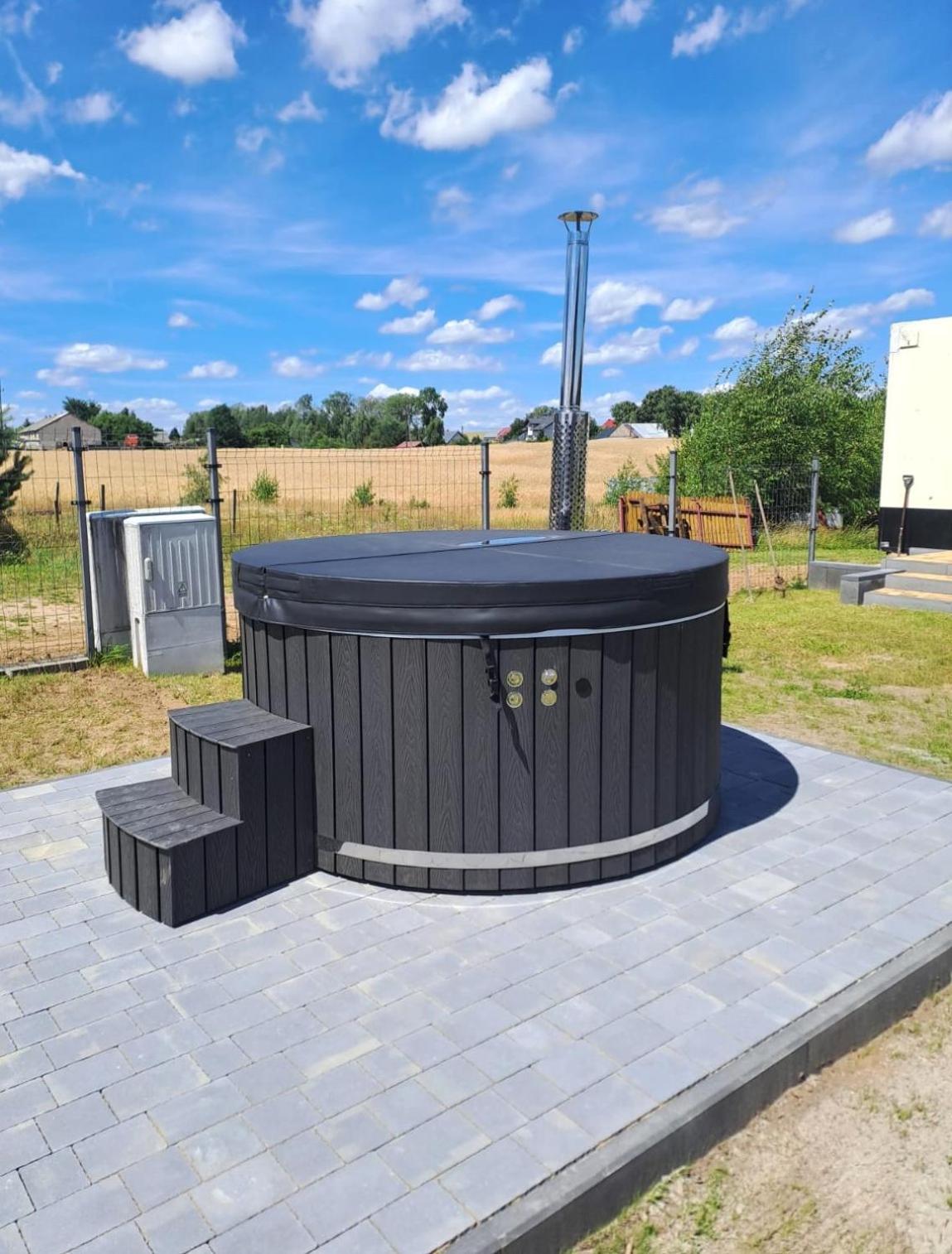 Ozzi Land Resort Sobącz Екстериор снимка